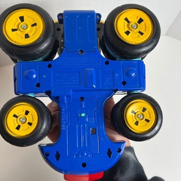 Super Mario Kart 8 Mario Anti-Gravity Mini RC Racer 2.4Ghz ( No Remote ) - Picture 6 of 8